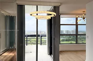 3500 Mystic Pointe Dr, Aventura, FL 33180 - Photo 5