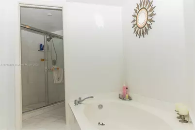 3530 Mystic Pointe Dr #2910, Aventura, FL 33180 - Photo 17