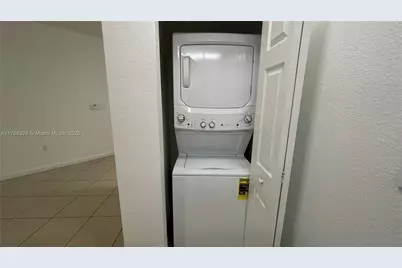 10620 NW 88th St #205, Doral, FL 33178 - Photo 9