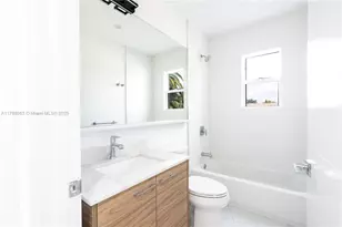 910 SW 24th Rd, Miami, FL 33129 - Photo 23