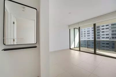 5875 Collins Ave #1006, Miami Beach, FL 33140 - Photo 17