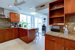 609 Ocean Dr, Key Biscayne, FL 33149 - Photo 5