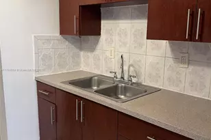 1320 NE 117th Terrace, Miami, FL 33161 - Photo 3