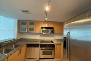 2101 Brickell Ave, Miami, FL 33129 - Photo 7