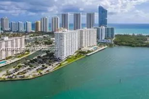 300 Bayview Dr, Sunny Isles Beach, FL 33160 - Photo 13