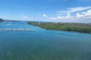 300 Bayview Dr, Sunny Isles Beach, FL 33160 - Photo 57