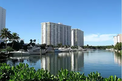 300 Bayview Dr #508, Sunny Isles Beach, FL 33160 - Photo 51