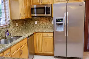 1617 W Harmony Lake Cir, Davie, FL 33324 - Photo 3