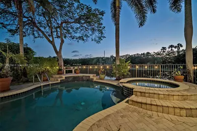 3739 Oak Ridge Cir, Weston, FL 33331 - Photo 23