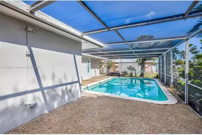 2020 NW 33rd Ct, Oakland Park, FL 33309 - Photo 31