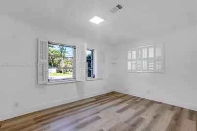 2020 NW 33rd Ct, Oakland Park, FL 33309 - Photo 25