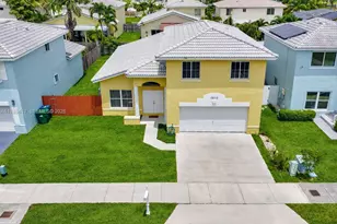 12113 SW 249th St, Homestead, FL 33032 - Photo 1