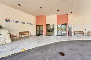 10217 NW 24th Pl, Sunrise, FL 33322 - Photo 11
