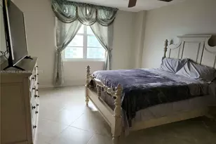 3725 S Ocean Dr, Hollywood, FL 33019 - Photo 9