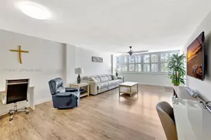 800 SE 20th Ave, Deerfield Beach, FL 33441 - Photo 9