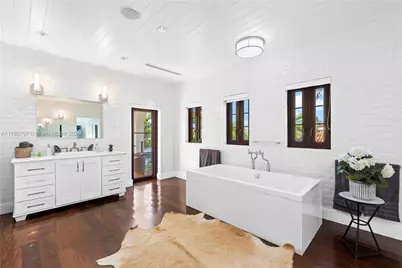 1201 NE 83rd St, Miami, FL 33138 - Photo 31