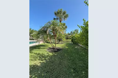 320 Windmill Palm Ave, Plantation, FL 33324 - Photo 33
