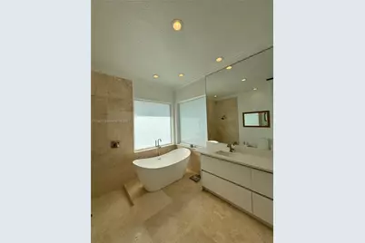 320 Windmill Palm Ave, Plantation, FL 33324 - Photo 21