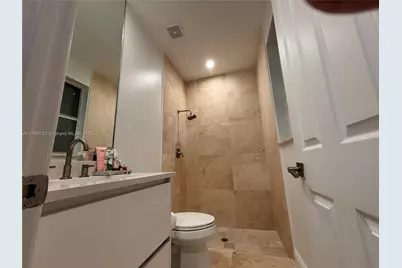 320 Windmill Palm Ave, Plantation, FL 33324 - Photo 29