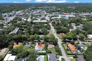 660 NE 121st St, Biscayne Park, FL 33161 - Photo 7