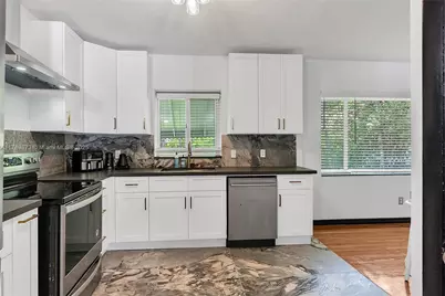 660 NE 121st St #660, Biscayne Park, FL 33161 - Photo 23
