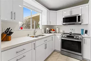 740 NW 219th Ave, Pembroke Pines, FL 33029 - Photo 11