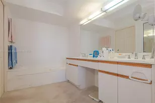3530 Mystic Pointe Dr, Aventura, FL 33180 - Photo 25