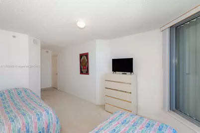 3530 Mystic Pointe Dr #LPH14, Aventura, FL 33180 - Photo 19