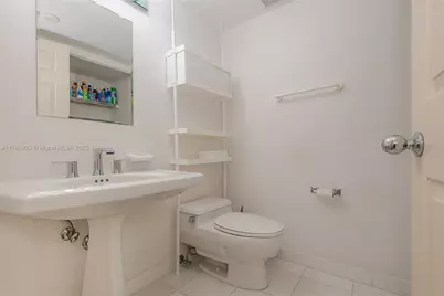 3530 Mystic Pointe Dr #LPH14, Aventura, FL 33180 - Photo 15