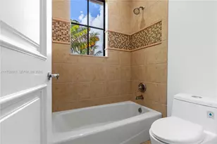 260 NE Wavecrest Ct, Boca Raton, FL 33432 - Photo 57