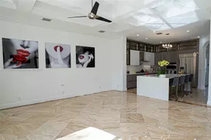 260 NE Wavecrest Ct, Boca Raton, FL 33432 - Photo 11