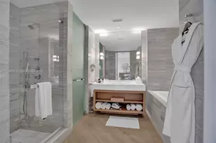 2201 Collins Ave, Miami Beach, FL 33139 - Photo 9