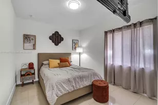 1426 NW 74th St, Miami, FL 33147 - Photo 13