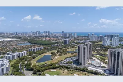 20335 W Country Club Dr #1902, Aventura, FL 33180 - Photo 25