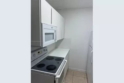 1001 NE 111th St, Biscayne Park, FL 33161 - Photo 7