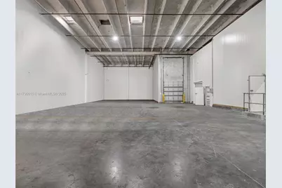 2701 NW 107th Ave, Doral, FL 33172 - Photo 17