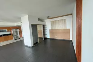 253 NE 2nd St, Miami, FL 33132 - Photo 9