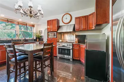 339 NE 96th St, Miami Shores, FL 33138 - Photo 13