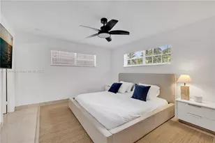 2 S Hibiscus Dr, Miami Beach, FL 33139 - Photo 23