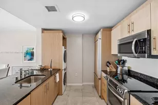 10275 Collins Ave, Bal Harbour, FL 33154 - Photo 11