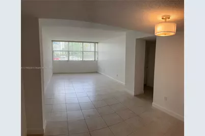1420 Brickell Bay Dr #103A1, Miami, FL 33131 - Photo 7
