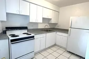 1610 NW N River Dr, Miami, FL 33125 - Photo 13