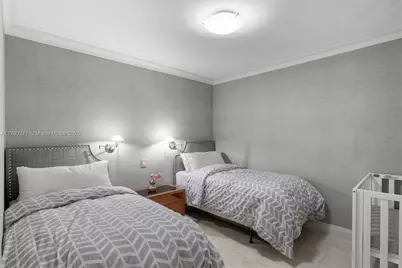 19667 Turnberry Way #14E, Aventura, FL 33180 - Photo 17