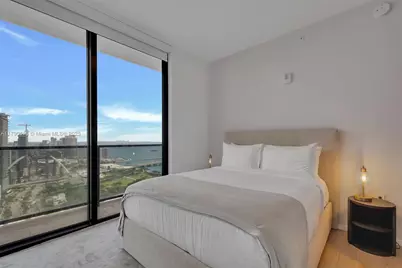 398 NE 5th St #3901, Miami, FL 33132 - Photo 7