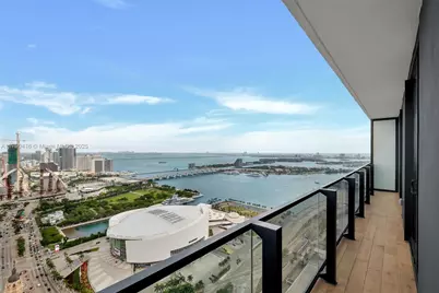 398 NE 5th St #3901, Miami, FL 33132 - Photo 1