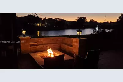 9042 Silver Glen Way, Lake Worth, FL 33467 - Photo 57