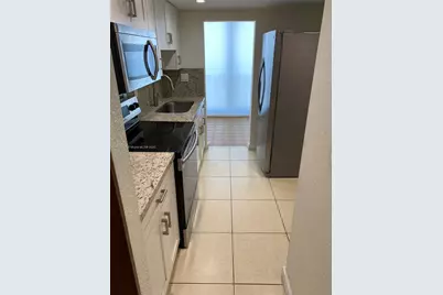 9411 SW 4th St #404, Miami, FL 33174 - Photo 5