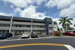 7797 Golf Cir Dr, Margate, FL 33063 - Photo 15