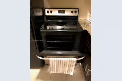 79 Lyndhurst #D, Deerfield Beach, FL 33442 - Photo 5