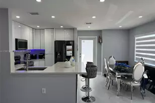 729 E 23rd St, Hialeah, FL 33013 - Photo 5